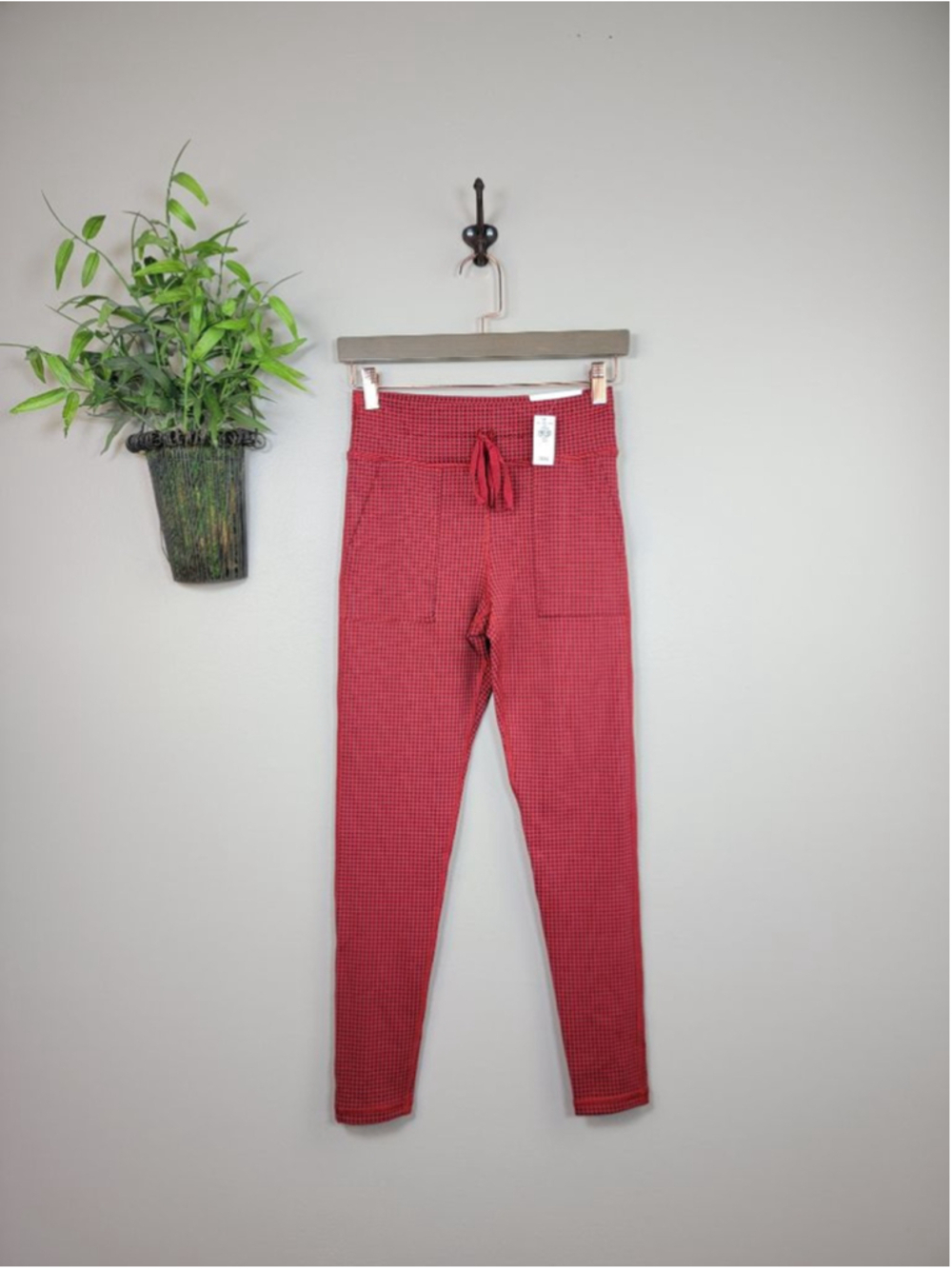 NEW Aerie OFFLINE Mini Houndstooth High Waisted Drawcord Leggings Red Skinny M